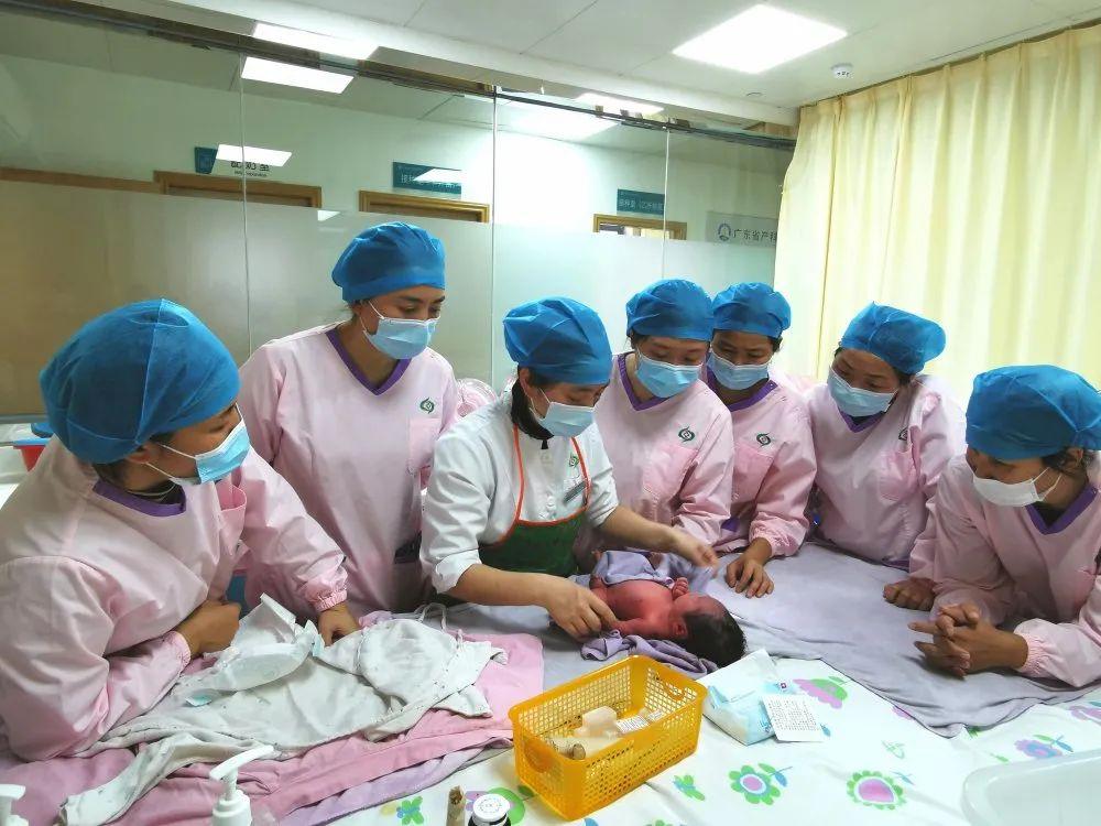 集安市妇婴监护型护送